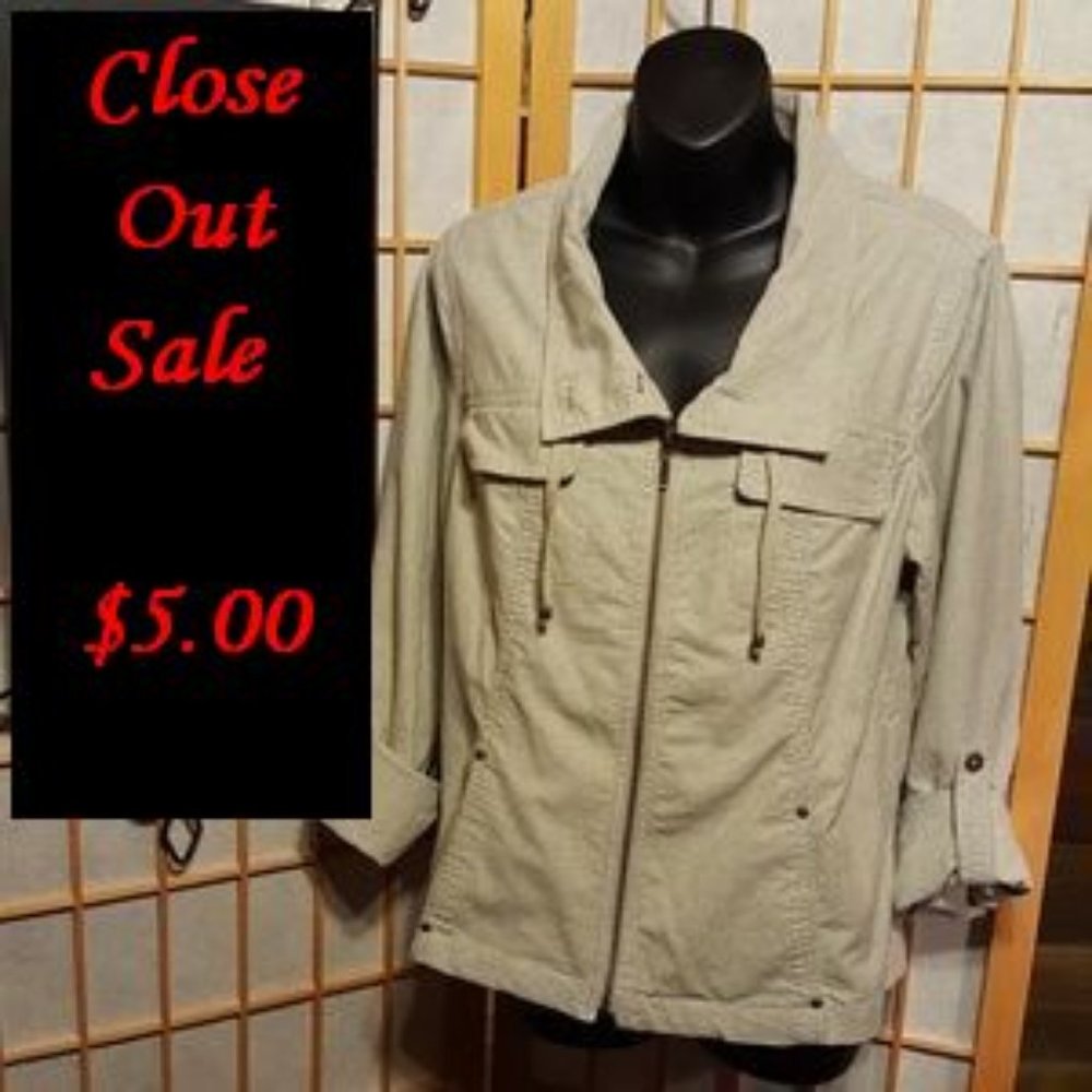 EUC Coldwater Creek Pinstriped Zippered Jacket